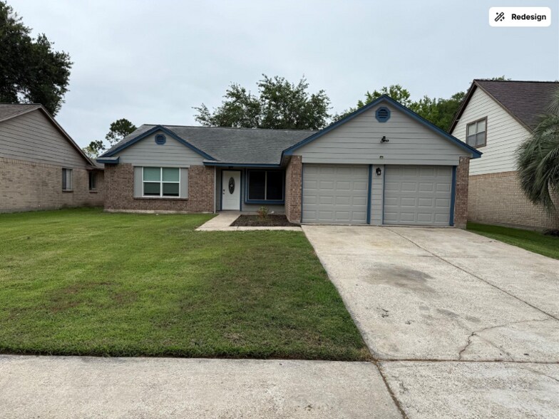 Primary Photo - 2812 Forest Hills Dr