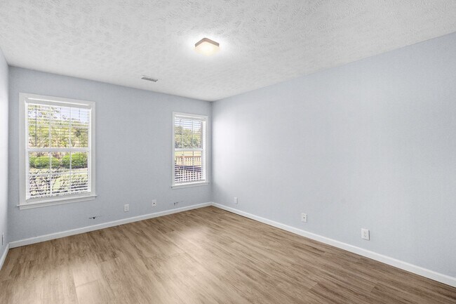 Building Photo - Golf Course Living Just Minutes from North Myrtle Beach – Long-Term Rental in Aberdeen