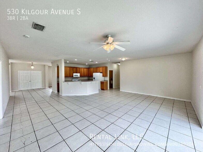 Building Photo - 530 Kilgour Ave S
