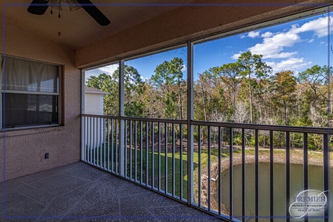 Building Photo - ***2+DEN/2 BATH***CENTRAL NAPLES***CYPRESS...