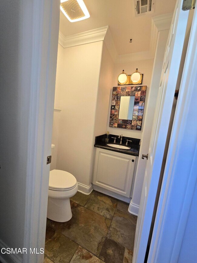 Building Photo - 491 Novara Way