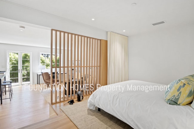 Building Photo - Stunning, Newly constructed, Modern 1BD/1BA ADU, Fully Furnished, Yard. -FOUNDATION-