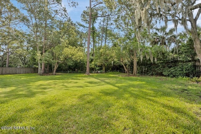 Building Photo - 14352 Crystal Cove Dr S