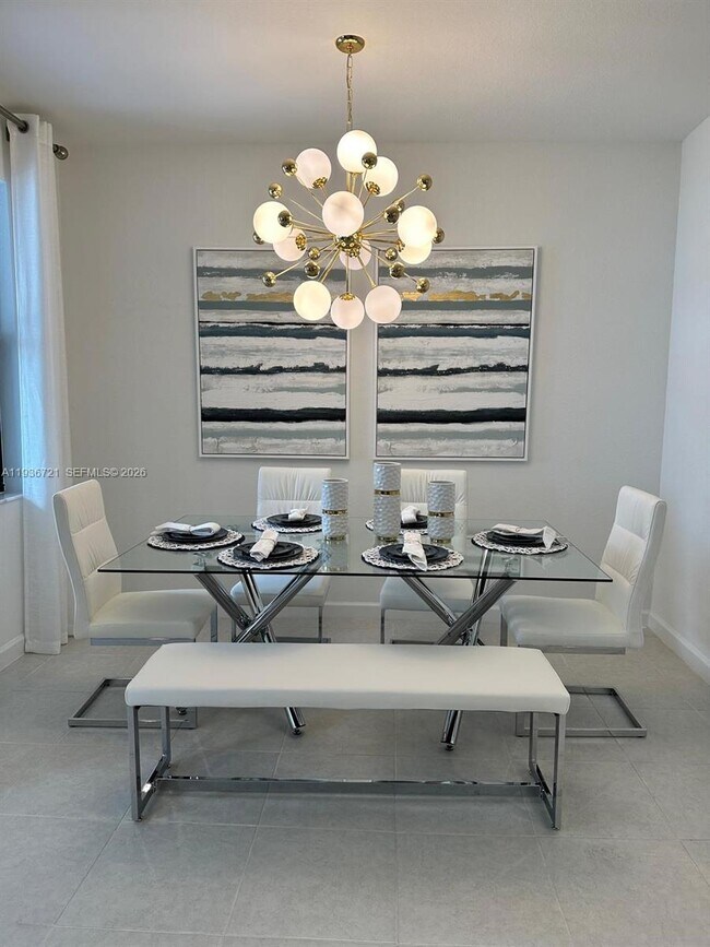 Building Photo - 12929 SW 286th Wy