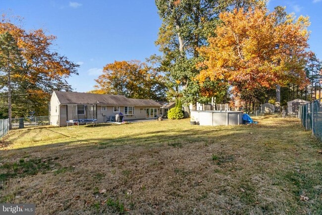 Building Photo - 1801 N Hills Ave