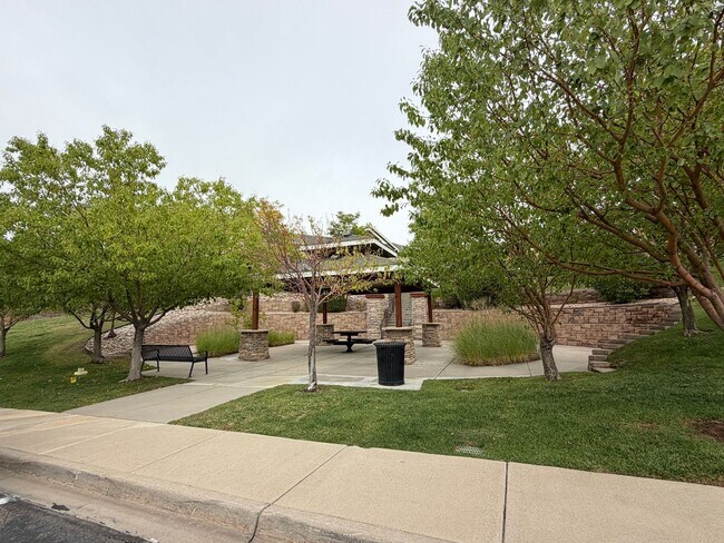 Building Photo - 3611 S Perth Cir