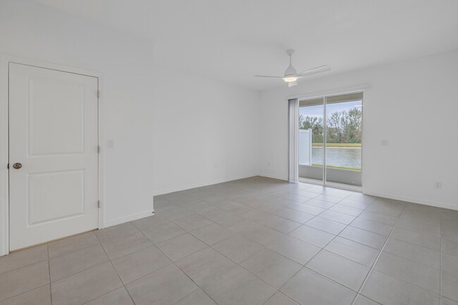 Great Room - 6111 Fairmont Ln
