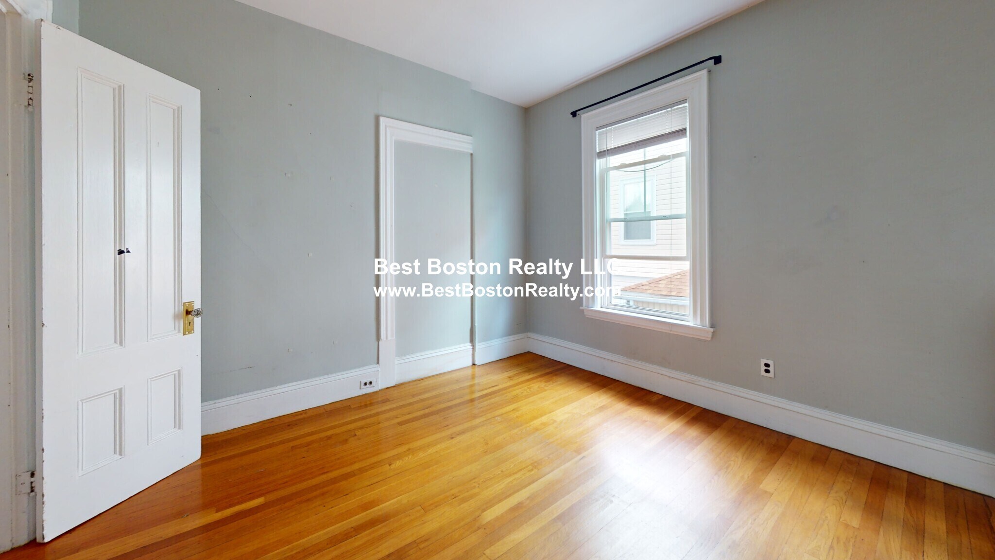 Building Photo - 106 Highland Ave