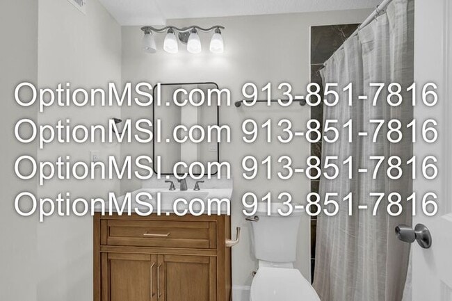 Building Photo - Remodeled Home close to KU Med, the Plaza ...