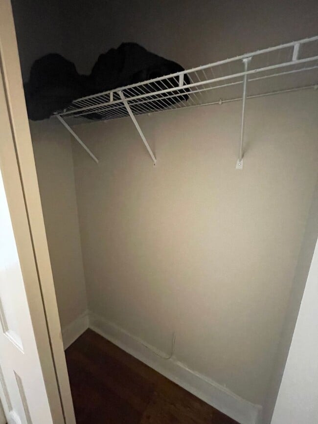 Building Photo - Junior League - 3039 M