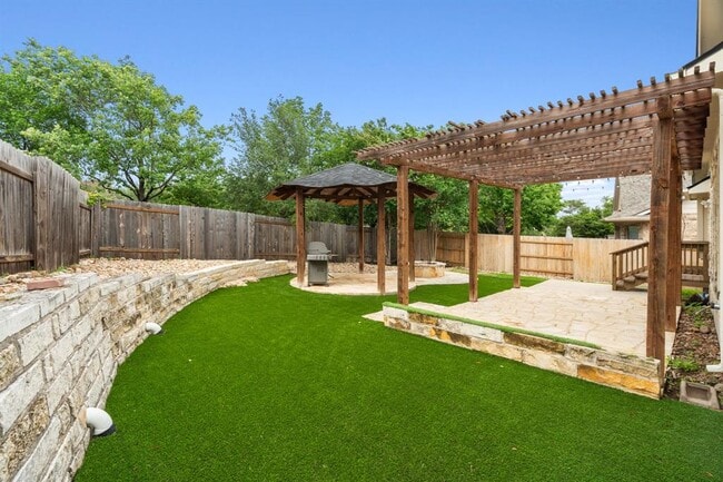 Building Photo - 7436 Bonniebrook Dr