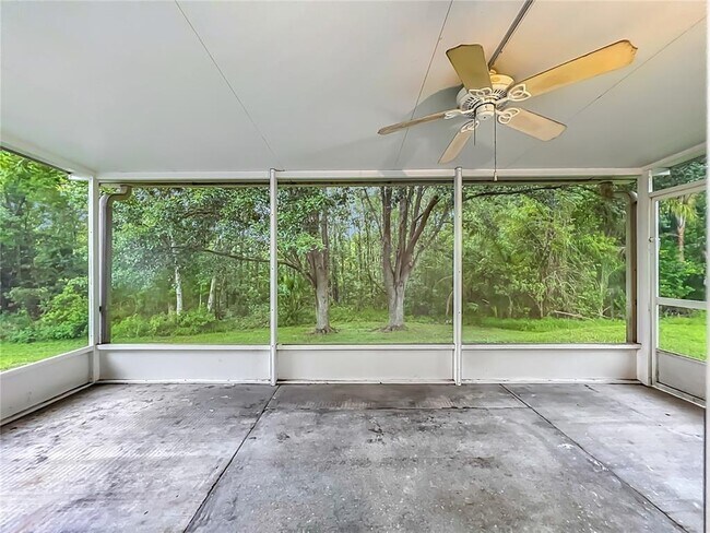 Building Photo - 11148 Pinewood Cove Ln