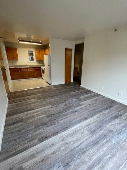 Building Photo - 288 88th St