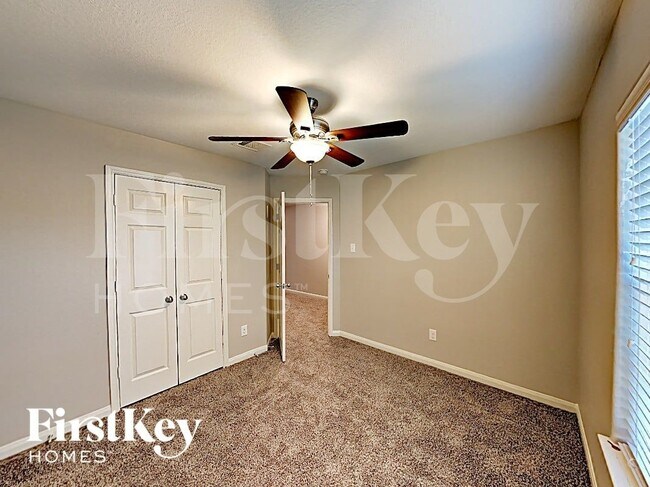 Building Photo - 24543 Eagles Claw Dr