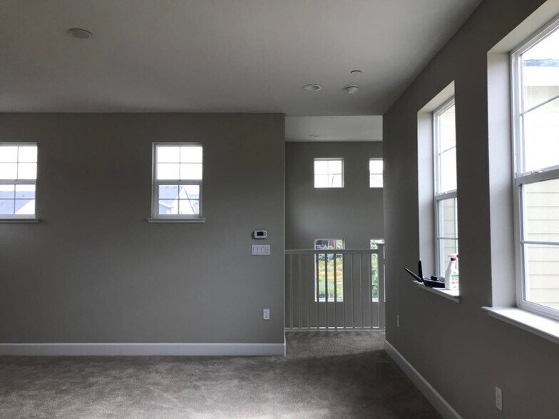 Building Photo - 4363 Wallis Ranch Dr