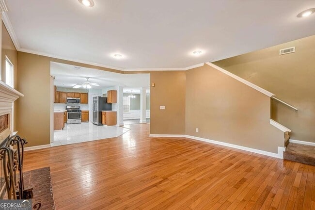 Building Photo - 4392 Windmoor Dr NW