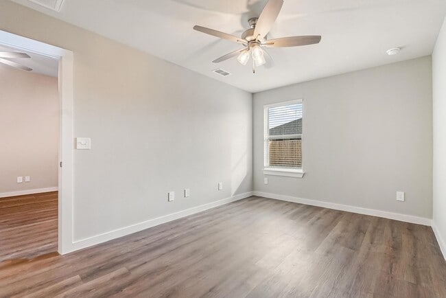 Building Photo - 2649 Baron Ave
