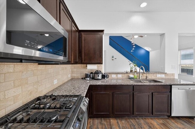 Building Photo - 617 Cortona Ln