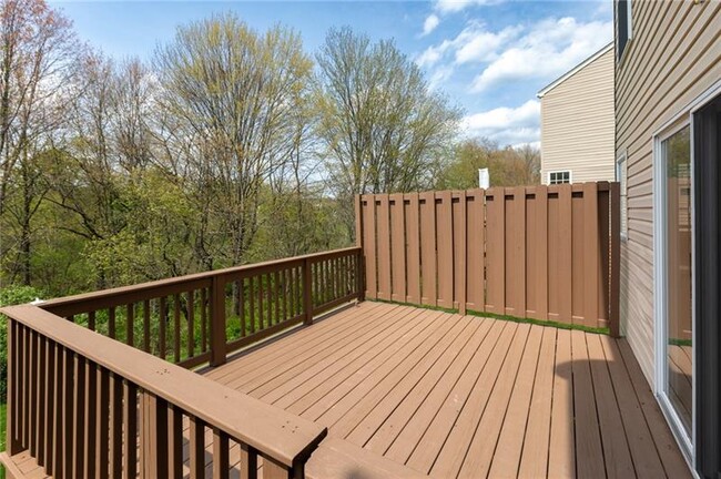 Building Photo - 81306 Lost Valley Dr