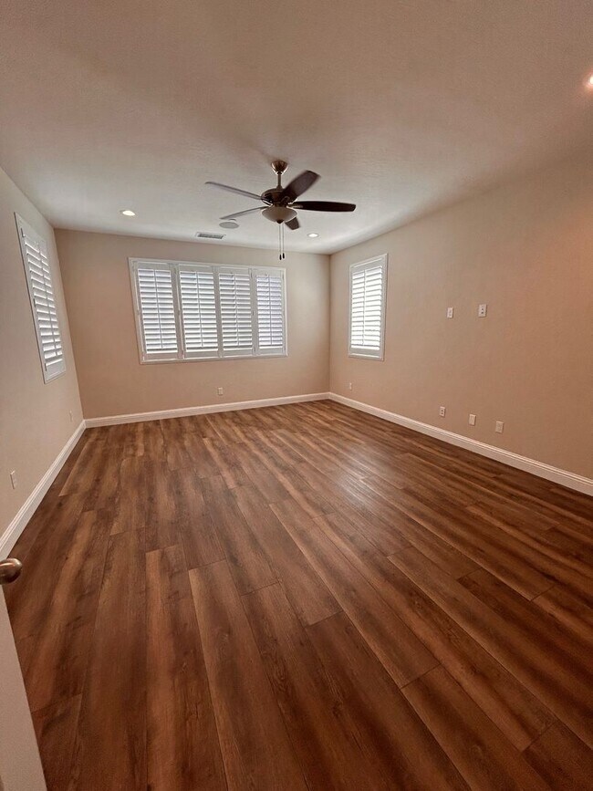 Building Photo - Beautiful Home for rent in Shannon Ranch i...