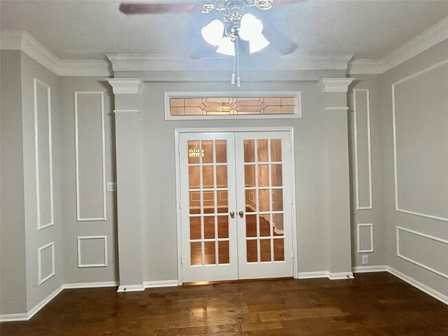 Building Photo - 16807 Laguna Springs Dr