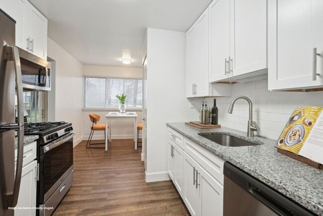 Building Photo - Satyr Hill Apartments