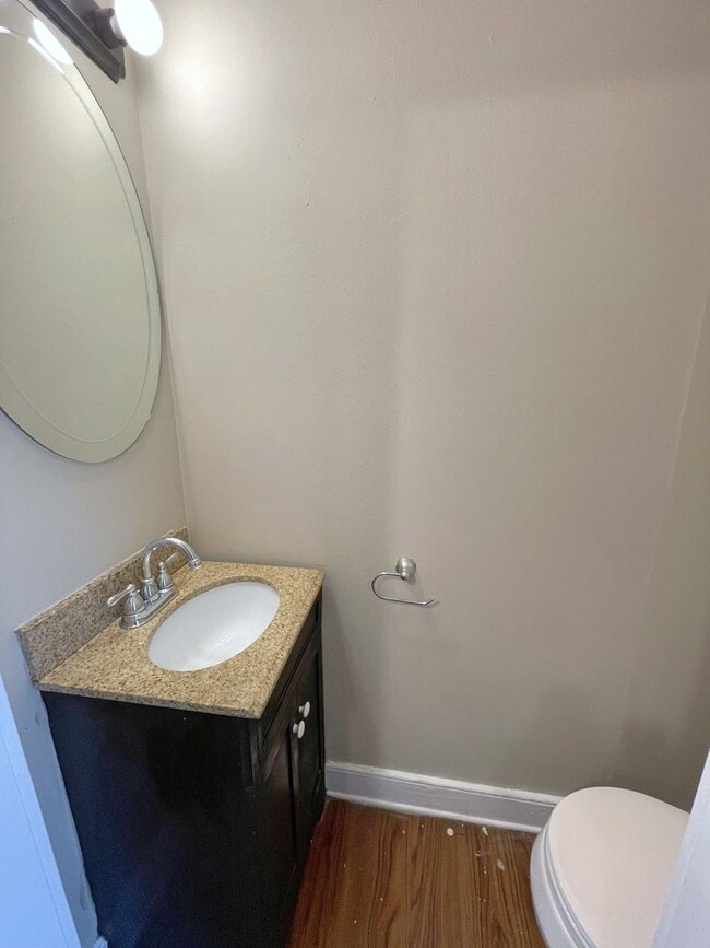 Building Photo - 113-115 E Main Street