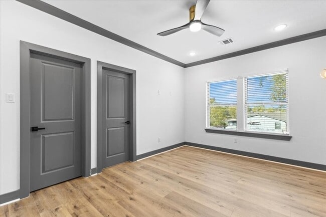 Building Photo - 7949 Attwater St