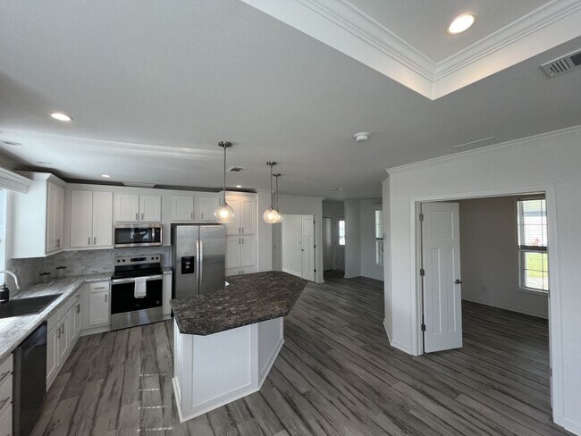 Building Photo - 245 Bimini Cay Cir