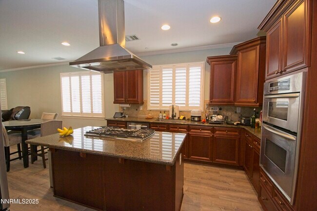 Building Photo - 4920 High Pass Dr