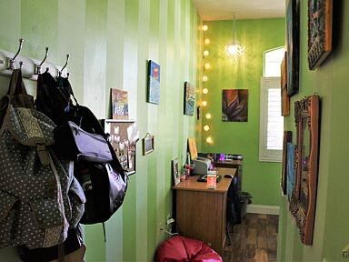 Building Photo - 12309 Thornwood Dr