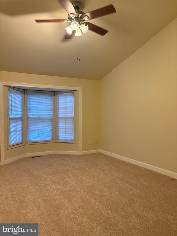 Building Photo - 5713 Wood Creek Ln