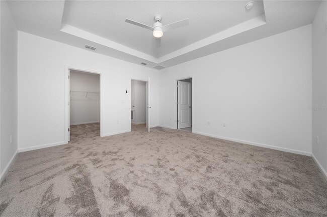 Building Photo - 2587 Skyline Lp