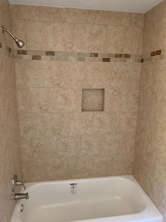 Building Photo - Gorgeous all renovated Home in Lumberton, TX!