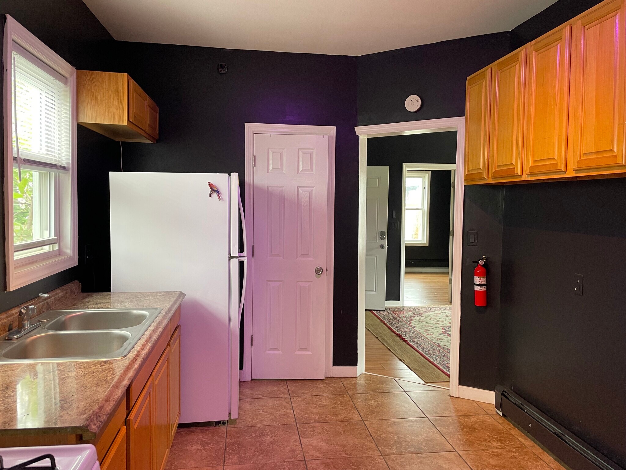 Kitchen - 1401 Lincoln St