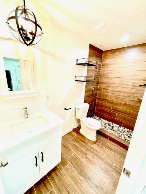 Building Photo - Renovated in the heart of Roosevelt district WITH LARGE PRIVATE GARAGE!!!