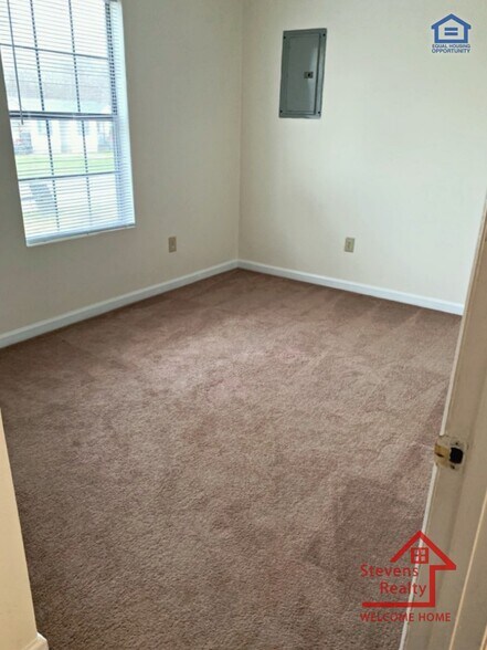 Building Photo - 275 Dogwood Pointe Dr