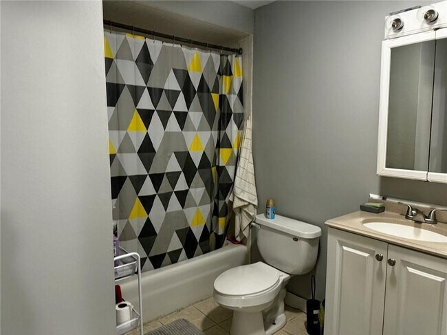 Building Photo - 300 Smithfield Rd