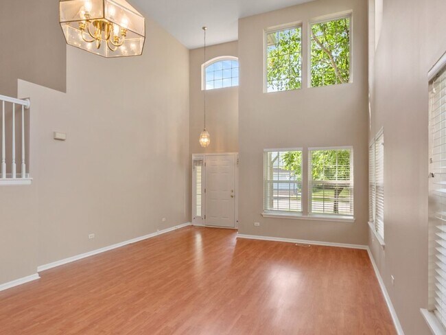 Building Photo - 2607 Flagstone Cir