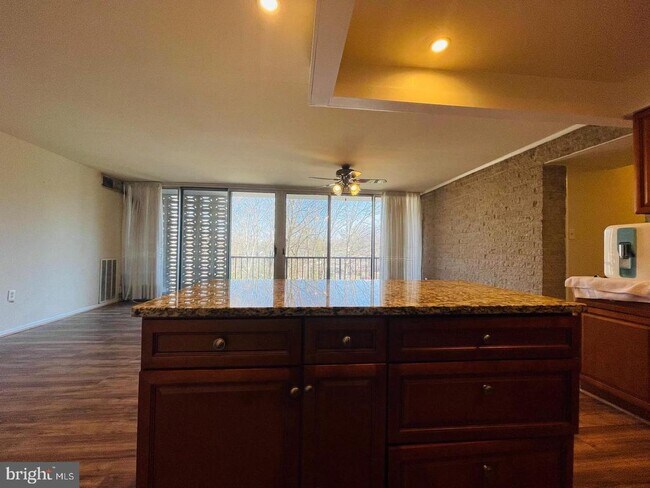 Building Photo - 4360 Ivymount Ct
