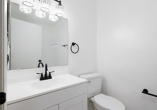 Building Photo - 1596 40th Ave