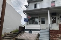 Building Photo - 215 N Vine St