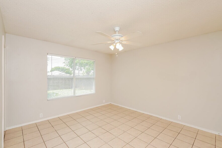 Building Photo - 8528 Gatlinburg Dr