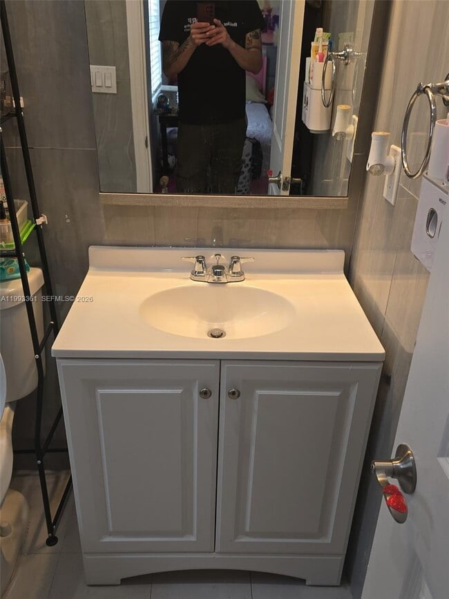 Building Photo - 755 83rd St