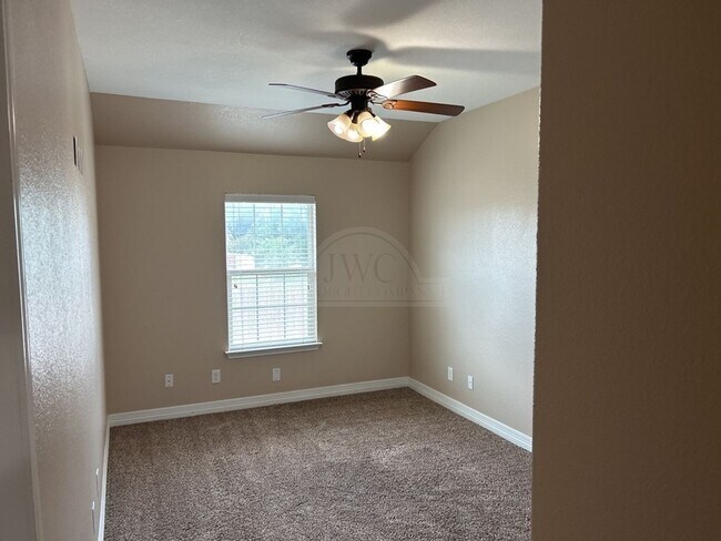 Building Photo - 6008 Bedrock Dr