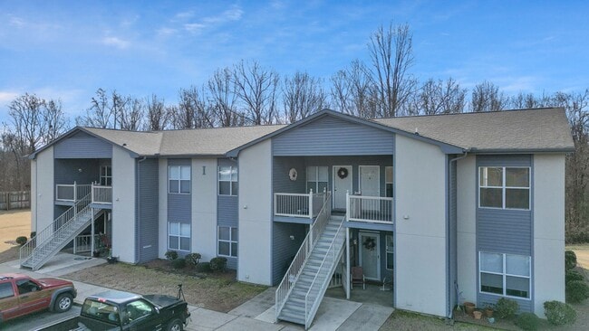 Building Photo - 615 Lock Six Rd