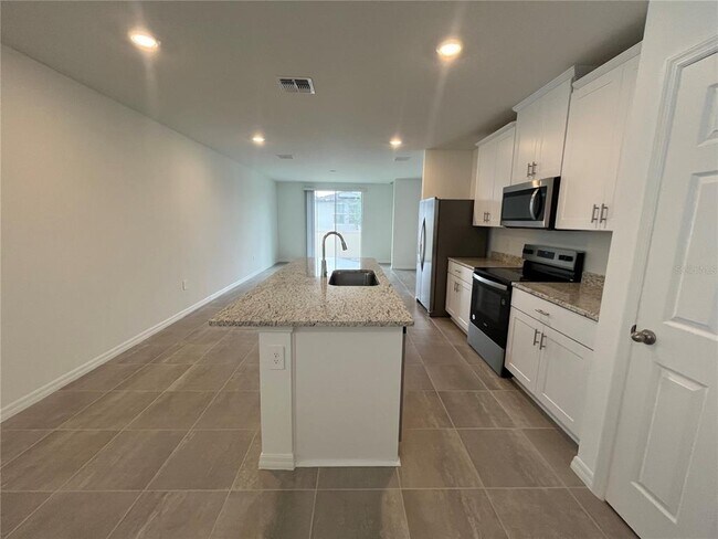 Building Photo - 4973 Kaia Ave