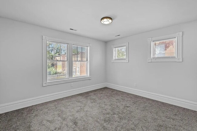 Building Photo - 3410 Virginia Ave