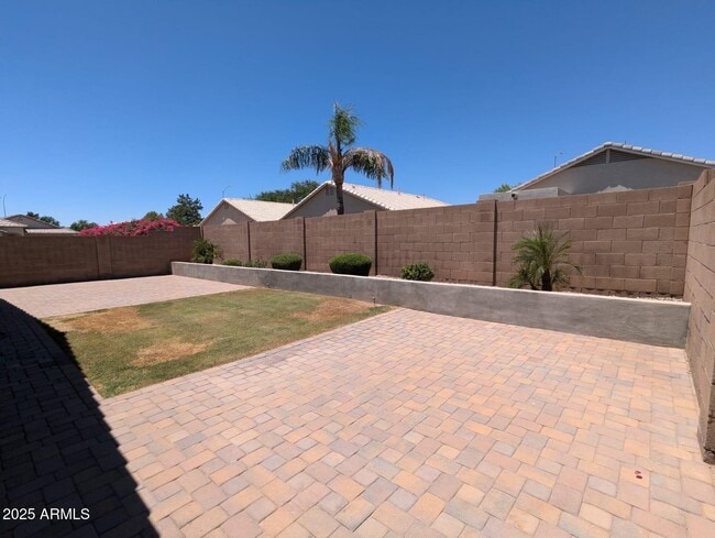 Building Photo - 9716 E Kiva Ave