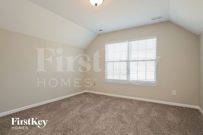 Building Photo - 137 Kentland Ridge Dr